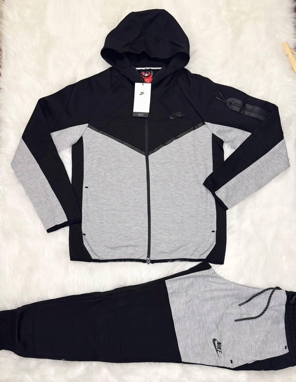 Nike Men’s Black and Grey Tracksuit Set  Stylish Sportswear Outfit