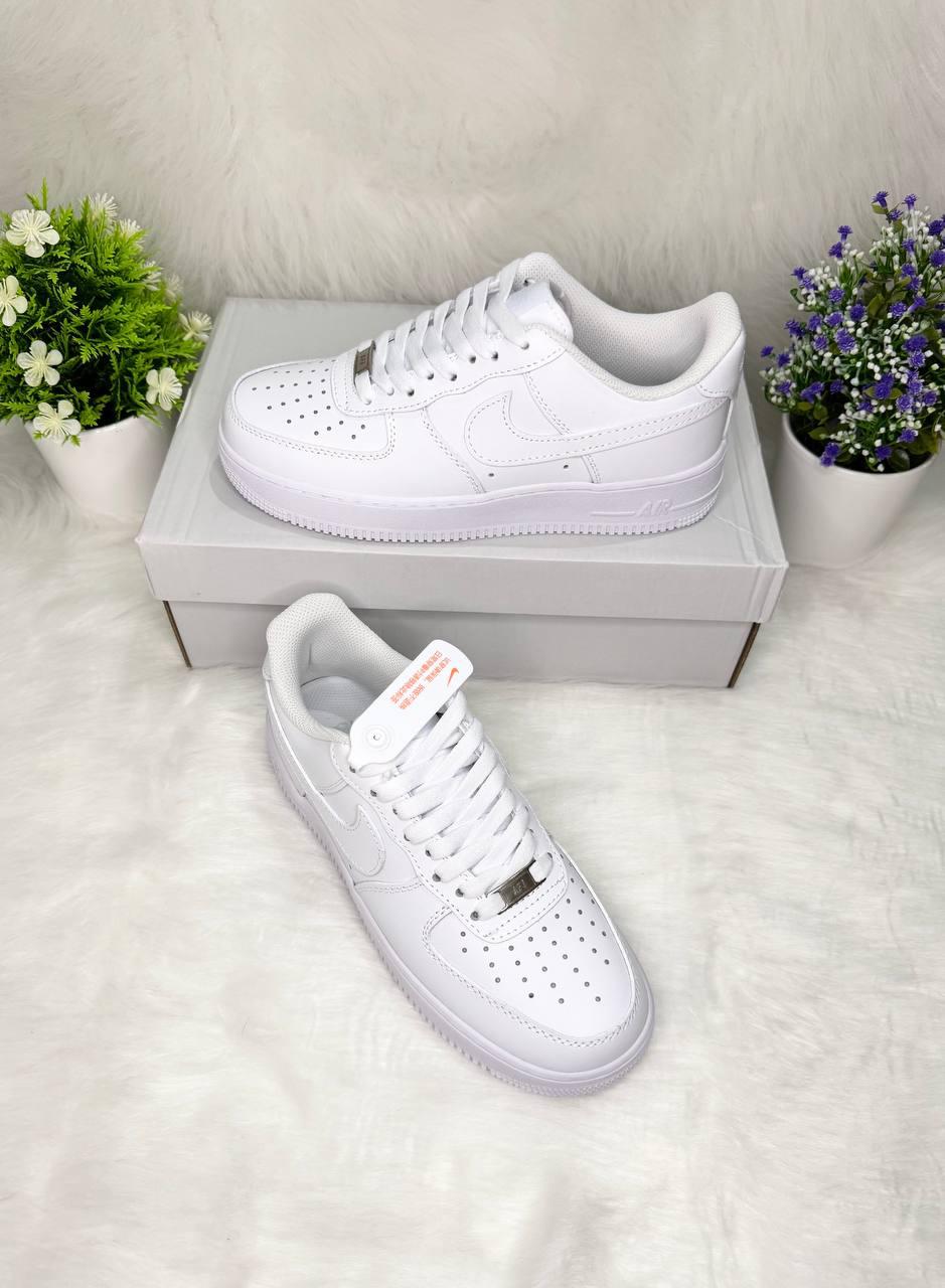 Nike Air Force 1 White: Classic Lifestyle Sneakers for Everyday Comfort