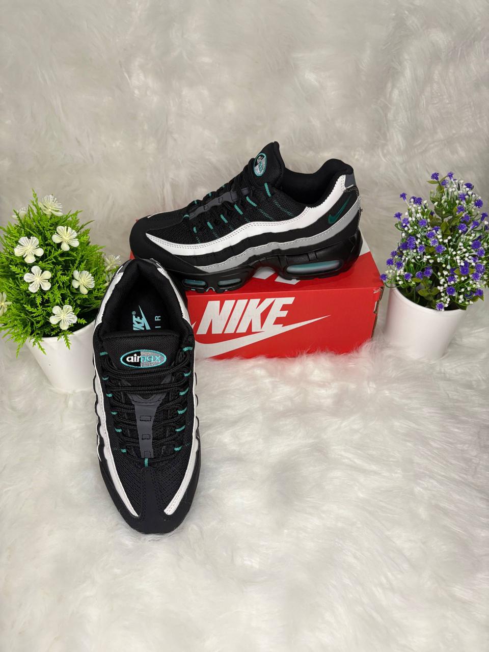 Nike Air Max 95 Black and Teal: Classic Retro Sneakers