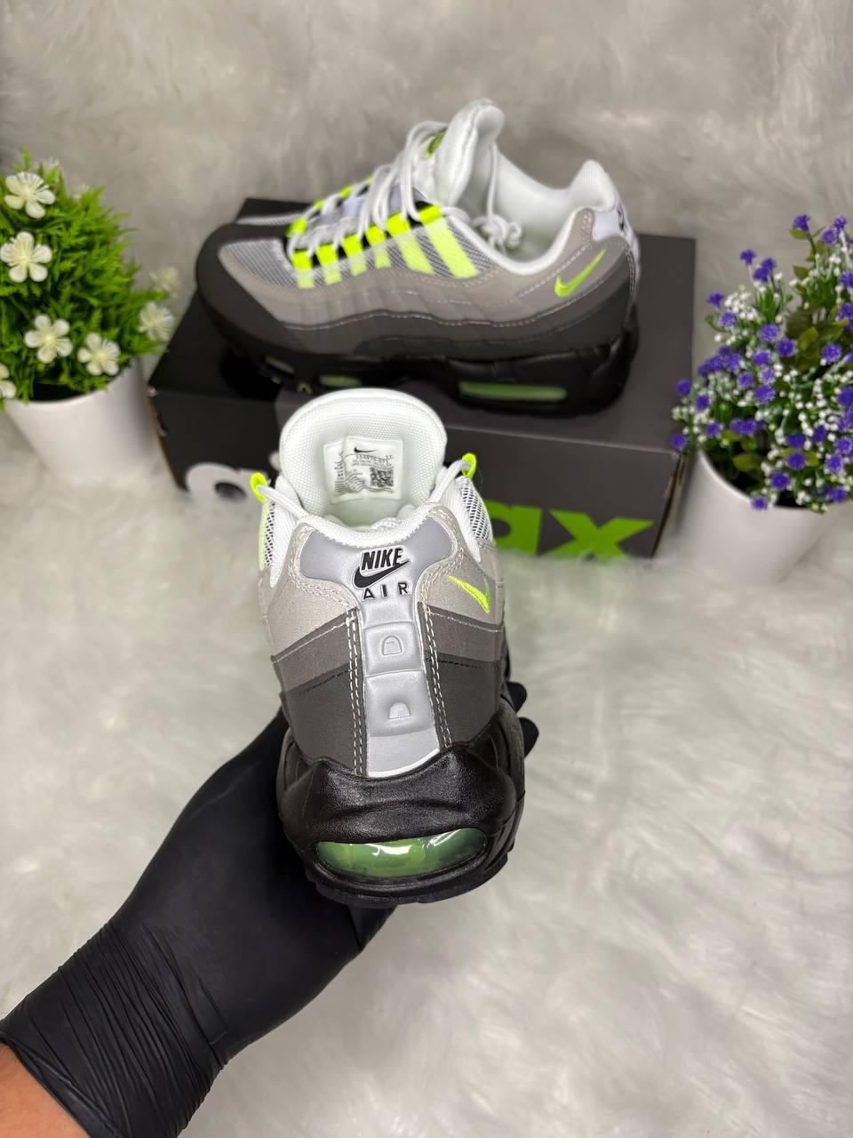 Nike Air Max 95 Neon: Iconic Grey Volt Sneakers